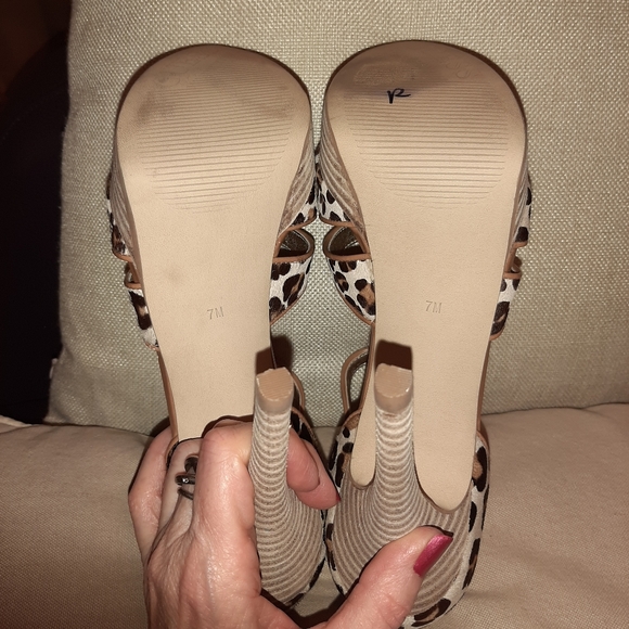 Guess Stiletto Platform Peep Toe Heel Pump Faux Snakeskin  Guess stiletto platforms